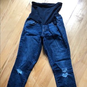 Jessica Simpson maternity jegging